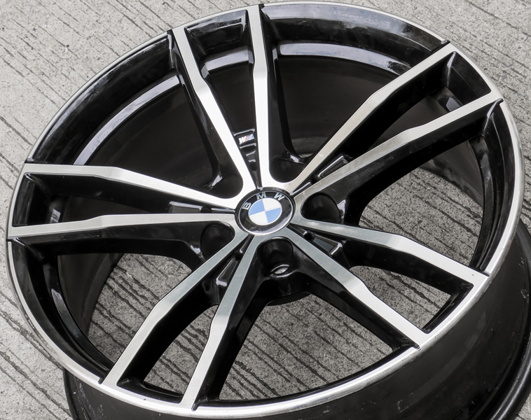 ล้อแม็กมือสองแท้ M Sport 330E ขอบ 19 กว้าง F8 R8.5นิ้ว 5รู112 Offset27-40 สีดำหน้าเงา(ลาดพร้าว) ล้อแม็ก ล้อแม็กมือสองแท้ M Sport 330E ขอบ 19 กว้าง F8 R8.5นิ้ว 5รู112 Offset27-40 สีดำหน้าเงา(ลาดพร้าว)