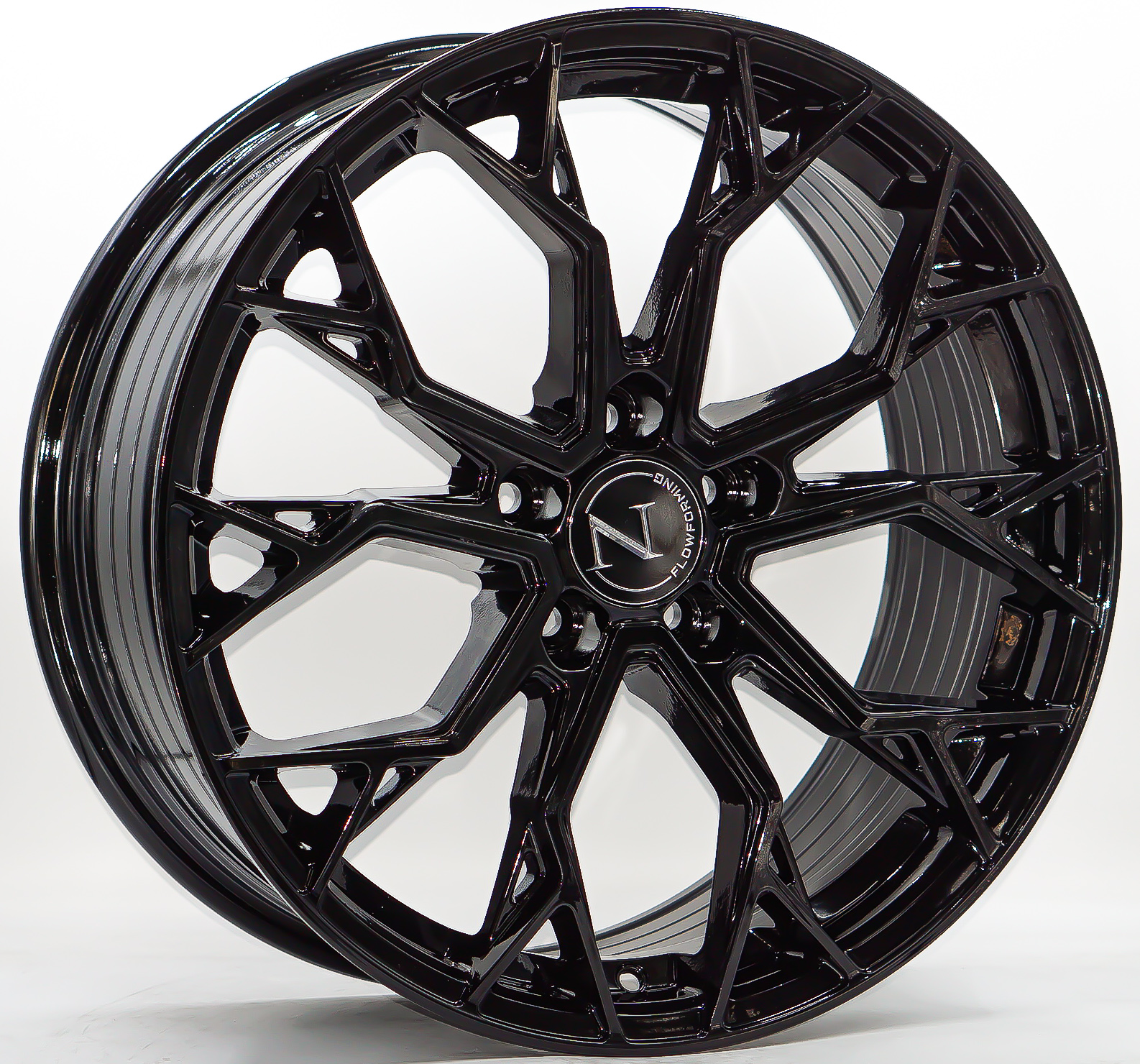 ล้อแม็ก ล้อแม็กใหม่ NAYA Alpha3 ขอบ 18นิ้ว 5รู108 กว้าง8 ET38 ดำแวว