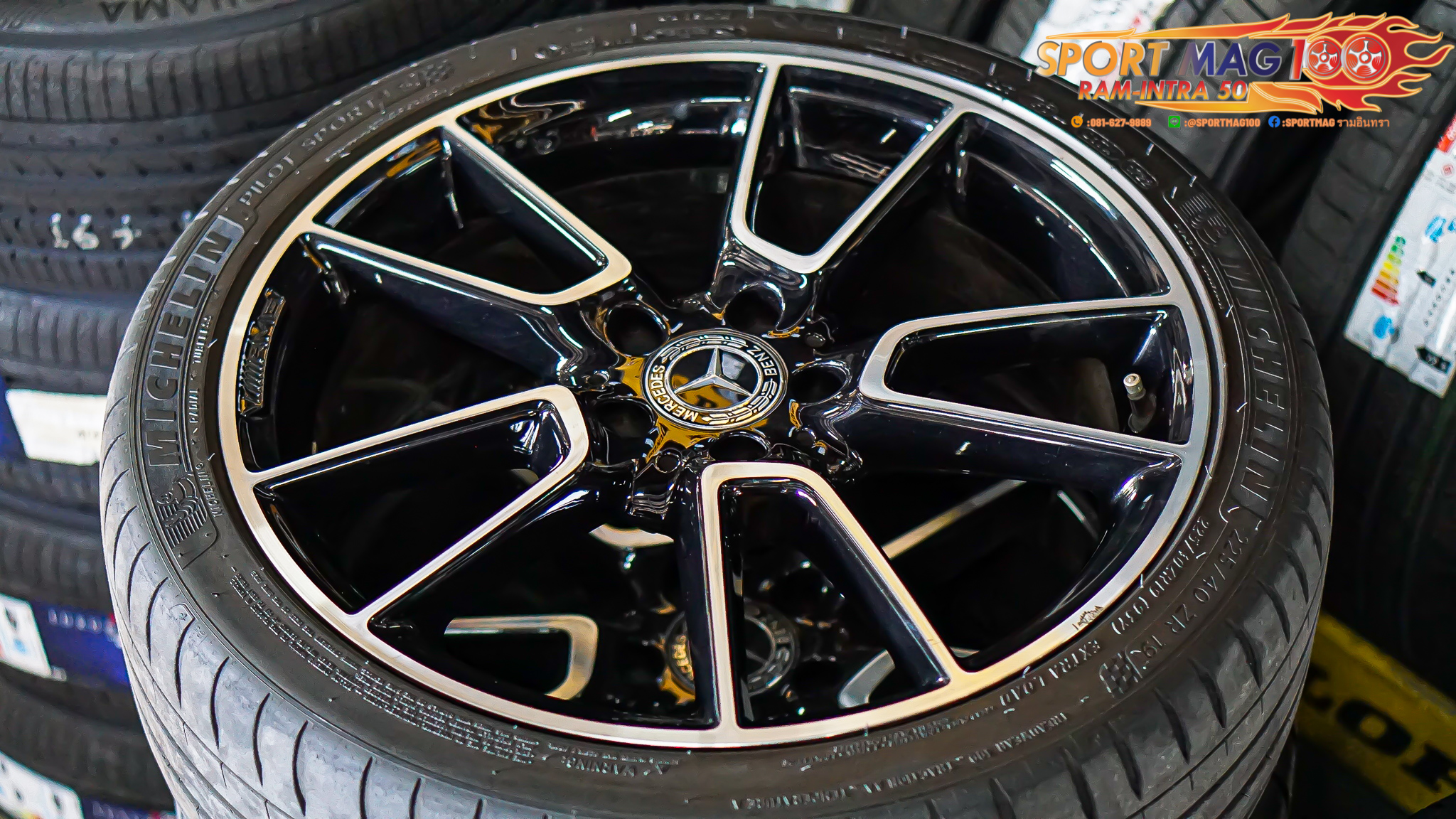 ล้อแม็ก ล้อแท้ติดรถ AMG 5-Twin Spoke ล้อหน้า7.5นิ้ว ET44 ล้อหลัง8.5นิ้ว ET52 5รู112 สีดำหน้าเงา ขอบ19นิ้ว (รามอินทรา)