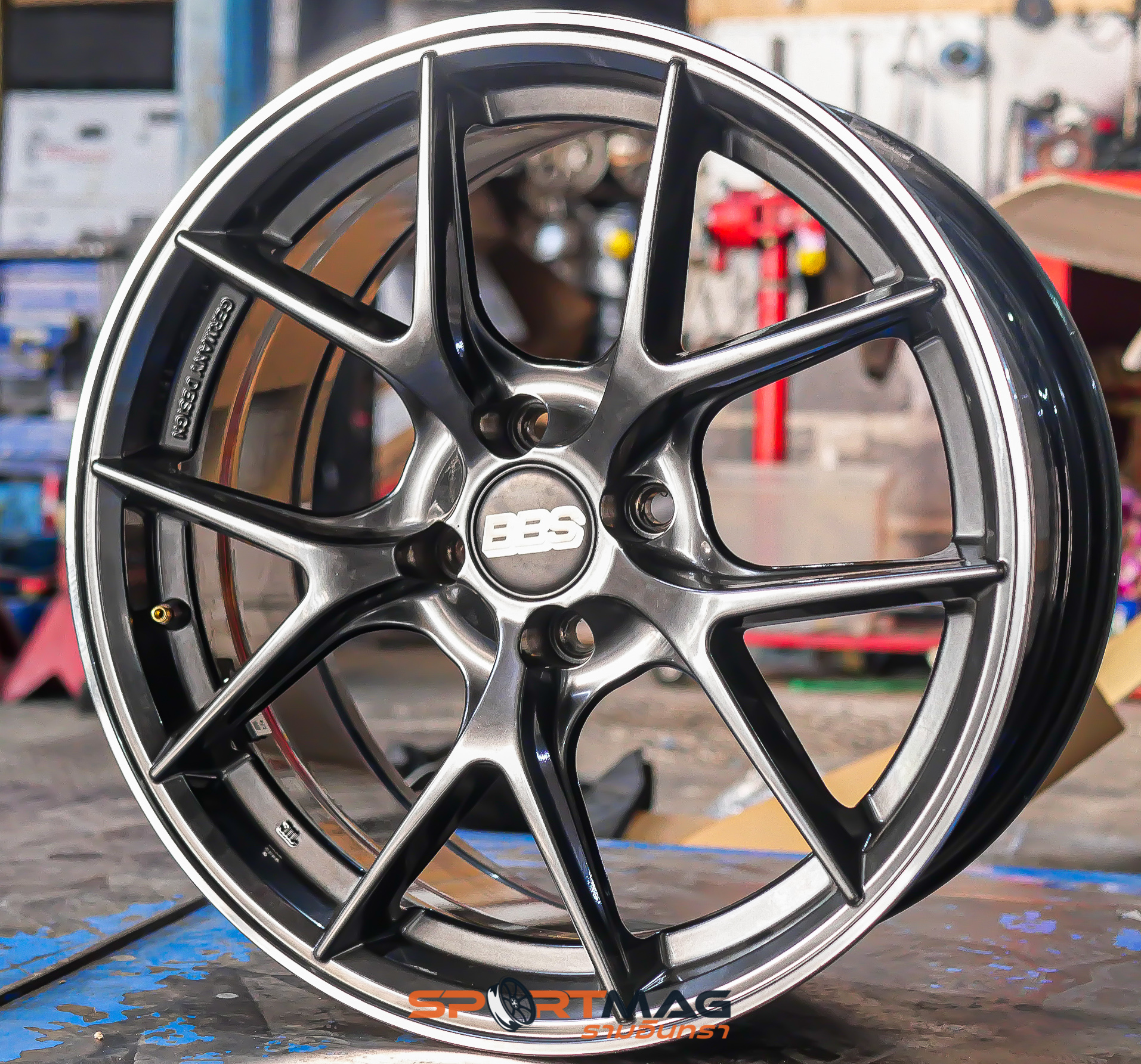 ล้อมือสอง AOW CIR ขอบ17นิ้ว กว้าง8นิ้ว 4รู100 Offset35 สีไฮเปอร์ดาร์ค (รามอินทรา)