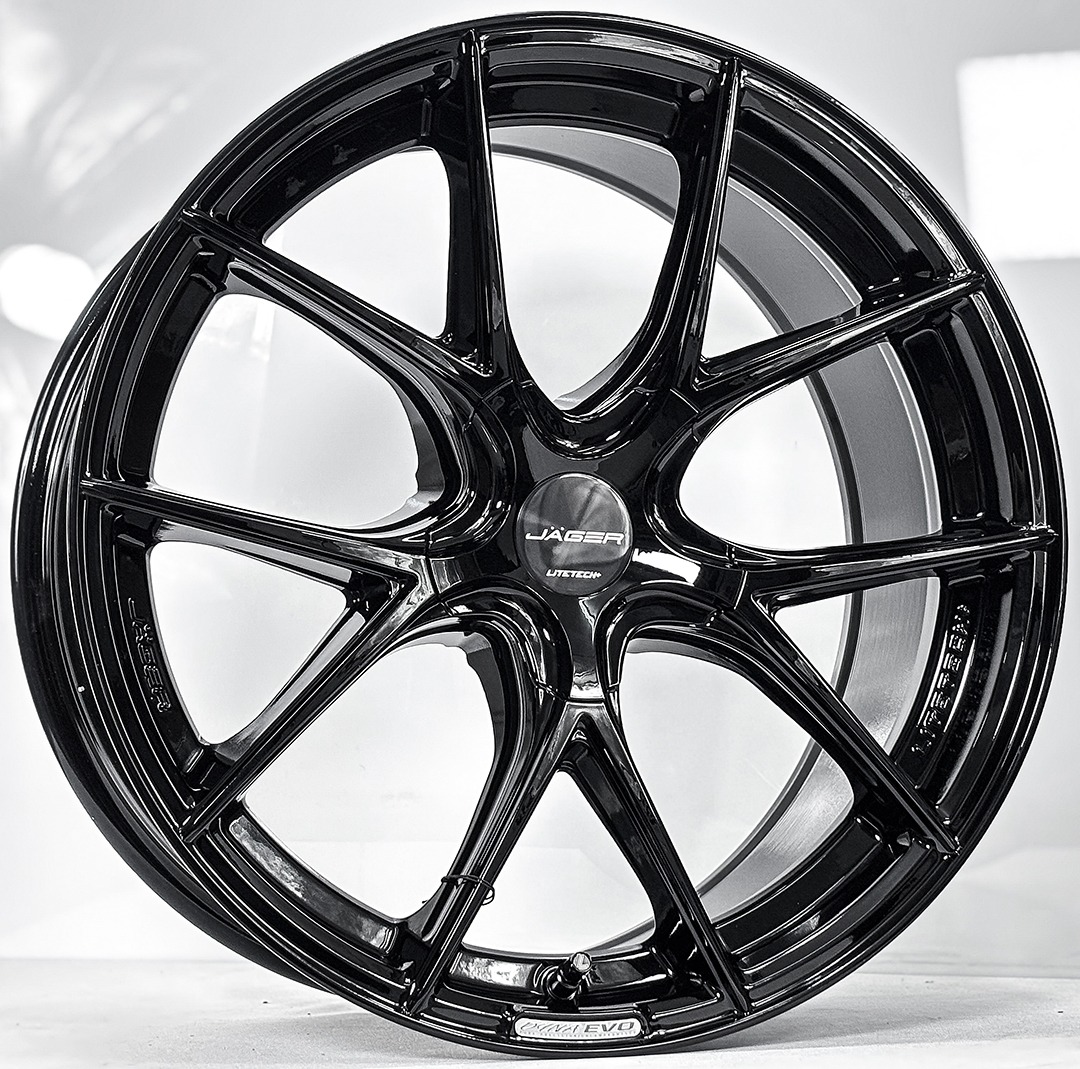 ล้อแม็ก Lenso Jager Dyna JAD EVO Litetech+ FlowForming ขอบ17นิ้ว กว้าง7.5นิ้ว 5รู100 Offset35 สีดำเงา