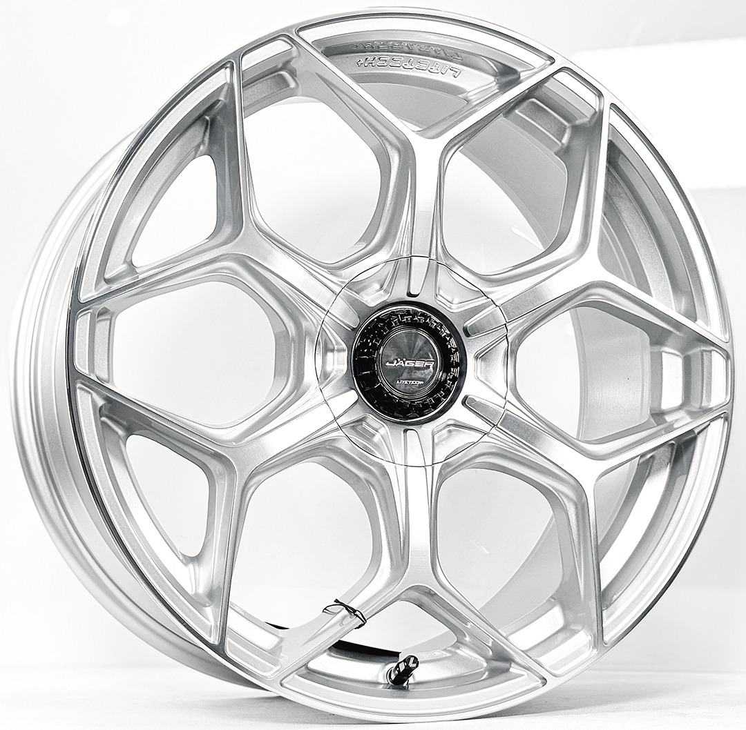 ล้อแม็ก Lenso Vamos6 FlowForming LITETECH+ ขอบ19นิ้ว กว้าง8.5นิ้ว 5รู108/120 Offset40 สีซิลเวอร์หน้าเงา