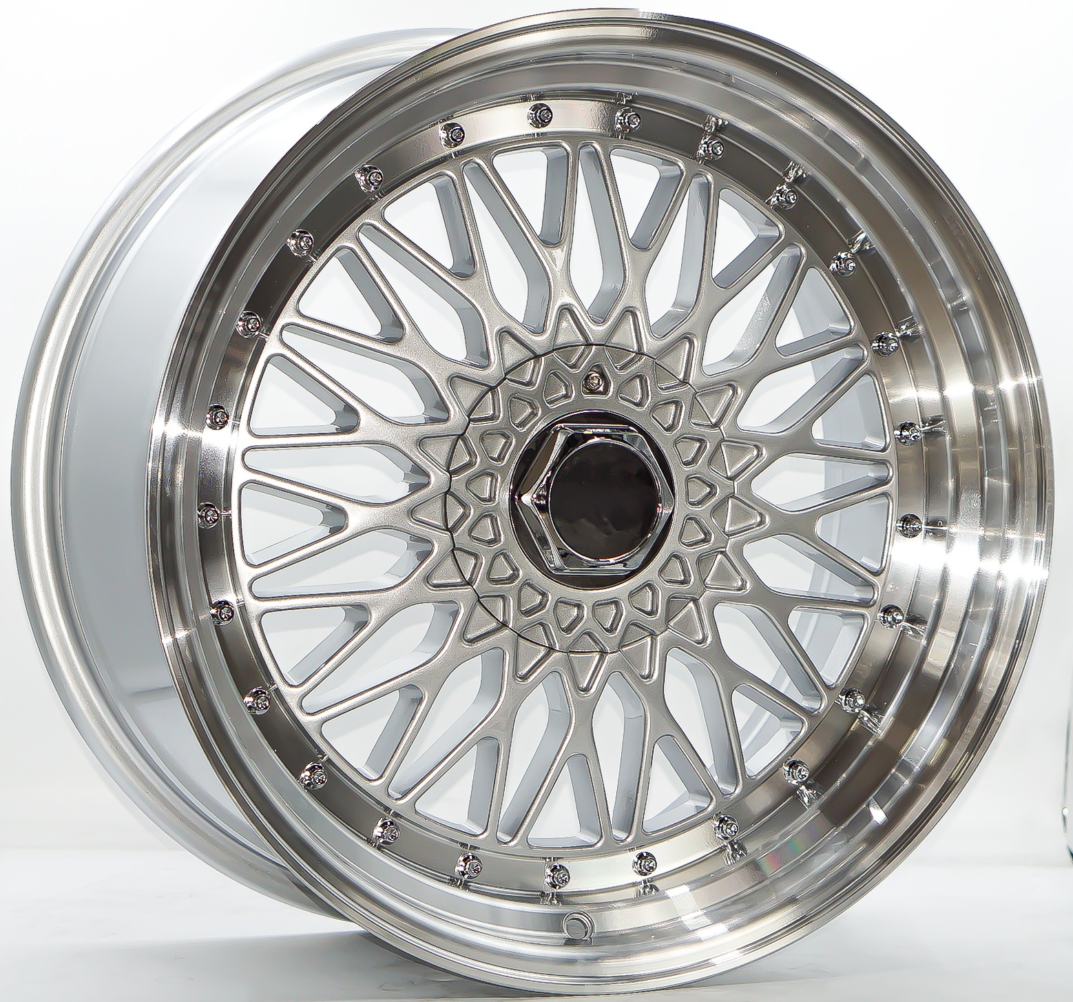 ล้อแม็ก BBS RS ขอบ 18 กว้าง 8.5นิ้ว 5รู114.3/108 Offset33 สีซิลเวอร์ขอบเงา