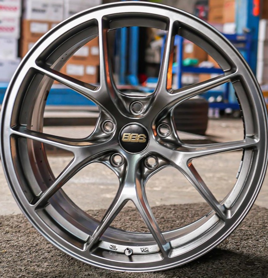 ล้อแม็กมือสองเบา FlowForming RID 5รู112/114 ET35 สีไฮเปอร์แบล็ค 8.5-18นิ้ว (รามอินทรา)