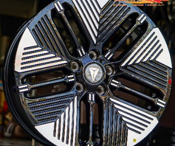 ล้อป้ายแดง Deepal S05 ขอบ18นิ้ว กว้าง7นิ้ว 5รู114.3 Offset33 สีดำหน้าเงา (รามอินทรา)