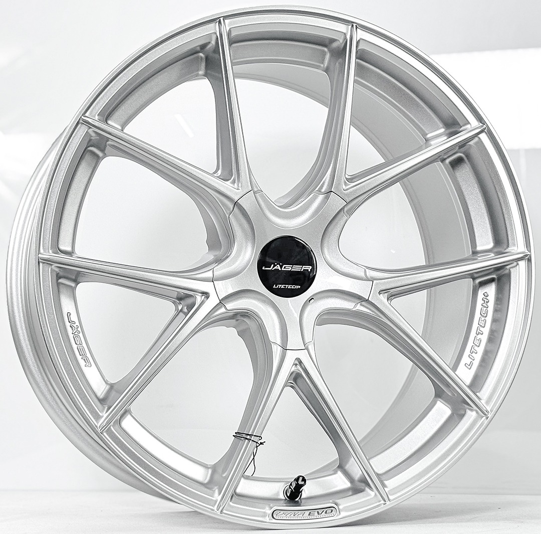 ล้อแม็ก Lenso Jager Dyna JAD EVO Litetech+ FlowForming ขอบ17นิ้ว กว้าง7.5นิ้ว 5รู114.3 Offset35 สีซิลเวอร์