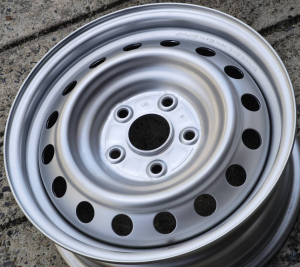 ล้อกระทะ Toyota Revo 5รู114 สีเงิน กว้าง6 ขอบ15นิ้ว(รามอินทรา)